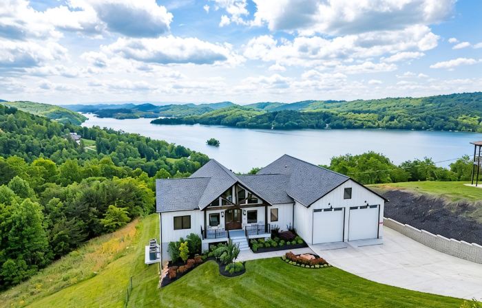 Panoramic Views! Luxury Norris Lake & Mountain Retreat w Pool, Spa, & Beachfront