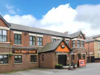 Old Grey Mare Inn by Greene King Inns - موقف سيارات