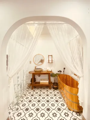 Mini Studio with Huge Balcony - Mountain View
