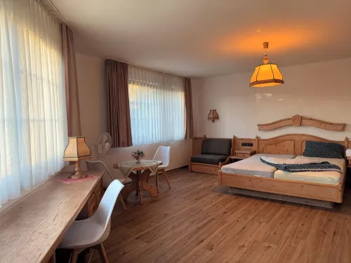 In & Out boarding house comfort room - Wi-Fi