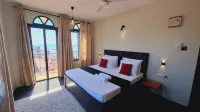 Rumaisa Hotel - balcony