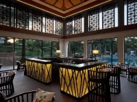 The Golkonda Resort and Spa - bars