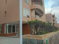 Holidays Radazul Sea View & Wiffi - pantai
