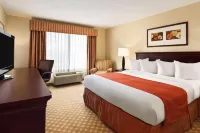 Country Inn & Suites by Radisson, Clinton, IA