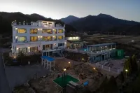 Yangyang Monti Pet Spa Pension