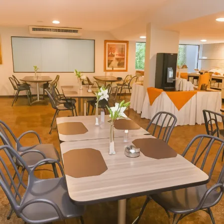Pajuçara Praia Hotel