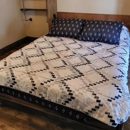 Train Themed Accommodations Near Neosho Square! Side A