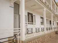 Albertine Tourist Resort Hotéis em Kabale