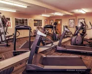 Birch Hill Suites - South Bend - parking