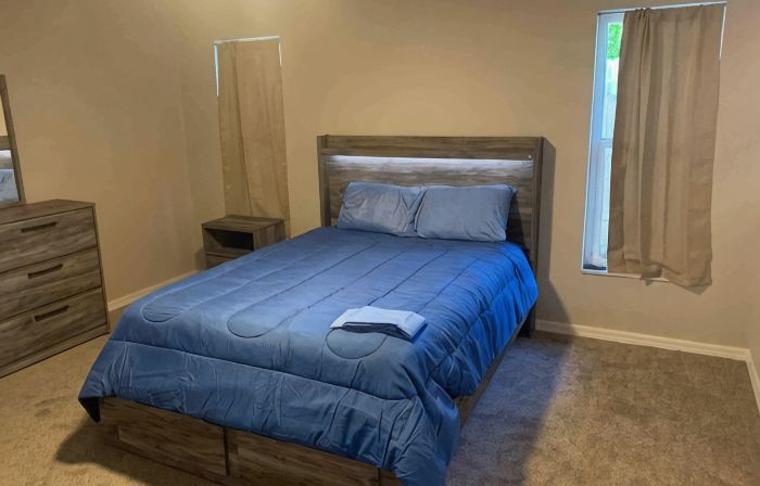 Entire House -Private Pool 3 Bedrooms 2 Baths