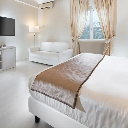 Europa Grand Hotel