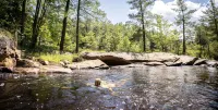 Adirondack River Lodge/ Spectacular Waterfalls/ Natural swimming pools. - Wifi