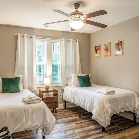 Golf Getaway! Poker Room - Indoor Golf Simulator - Pet-friendly Hotéis em Pinehurst