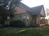 Remodeled cozy cabin on golf course with hot tub! - Alppimaja