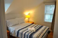 Stylish 4-bedroom whole house with plenty of parking