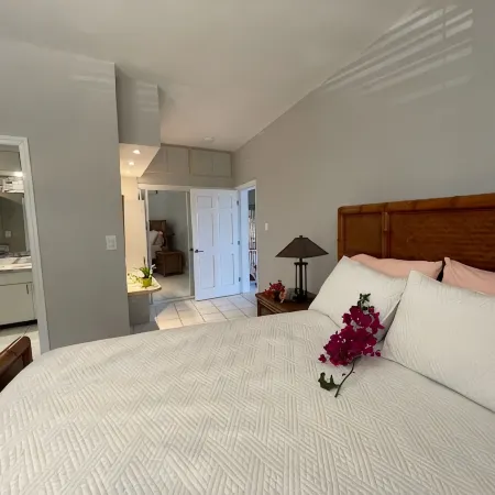 Breathtaking Island Views, Excellent Proximity to Major Beaches and More