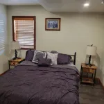 Former bar with games, multiple kitchens, 5 bedrooms, sleeps 14. - Wifi