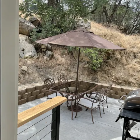 Soleil Luna – Luxury 2Br, 2BA Home 2 Miles from Sequoia NP”