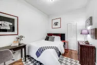 The Harvey House: 6th Ave, UPS, UW, Ruston - 4-Star