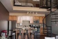 Stylish Condo Downtown Sandusky