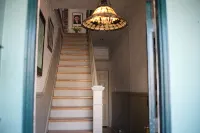 Unique, heritage building in the heart of Kingston! Right on Market Square! - boutique