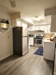 Beautiful and updated place to stay in a quiet neighborhood of Munster Indiana. - Wifi