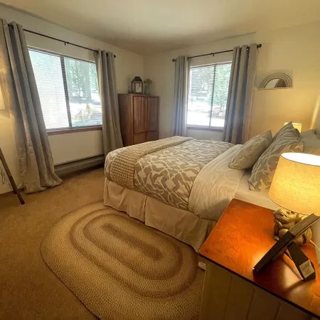 “Big Trees Retreat,” Boasts 5BR/2.5BA, Sleeps-16. 2-level living. Dog friendly!