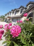 Prime Location in the Heart of it All on Washington Ave - 3-Star