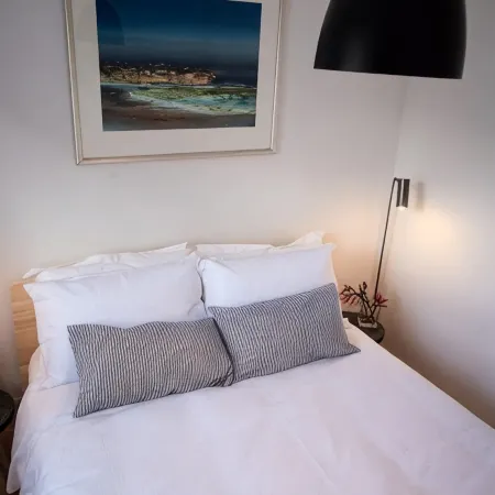 ‘Star Cottage’ historic, cosy and walking distance to CBD/Salamanca