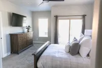 Beautiful Zion Village Townhome next to Clubhouse - balcony