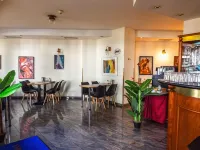 Suite Hotel 900 m Zur Oper Hotels near 04. Wieden