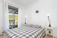 Penthouse with magnificent views of Gibraltar, south-southwest orientation. - Swimmingpools