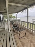 Quiet Neighborhood with a Beautiful Lake View. - 3-Star