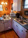 Baker Cabin at Colden Lodge A Romantic Adirondack Private Cabin on Lake Flower - 3つ星