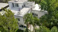 Tampa's #1 Rated Private 1 Acre Luxury Estate- Stunning Pool Spa-Best Location! - สระว่ายน้ำส่วนตัว