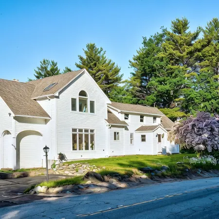 Spacious Lakes Region Retreat—Game Room & Gazebo