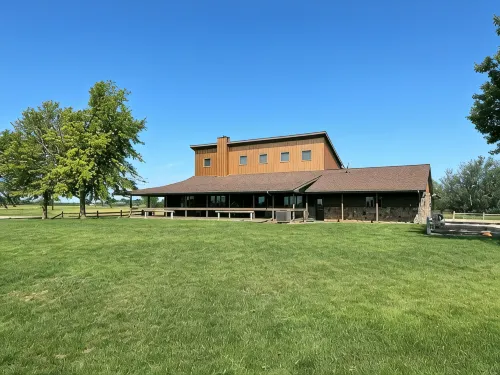 靠近小鎮7臥室鄉村山林小屋-公雞棲息牧場山林小屋 - Wi-Fi