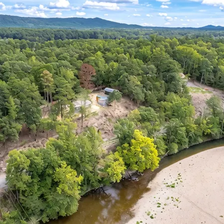Lucky's Canoe & Kayak Cabin #3 - Caddo River Access!
