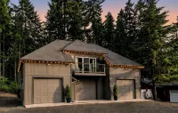 Luxury Mountain Retreat: Hot Tub, Sauna, Gym, Game Room, EV Charger - 4-Star