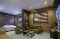 Alvina Hotel - 2-Star