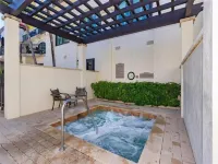 Bellasera Resort - Hot Tub