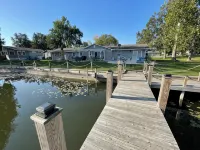 Enjoy a memorable lake vacation at family-friendly Channelside Lake House! - 4-Star