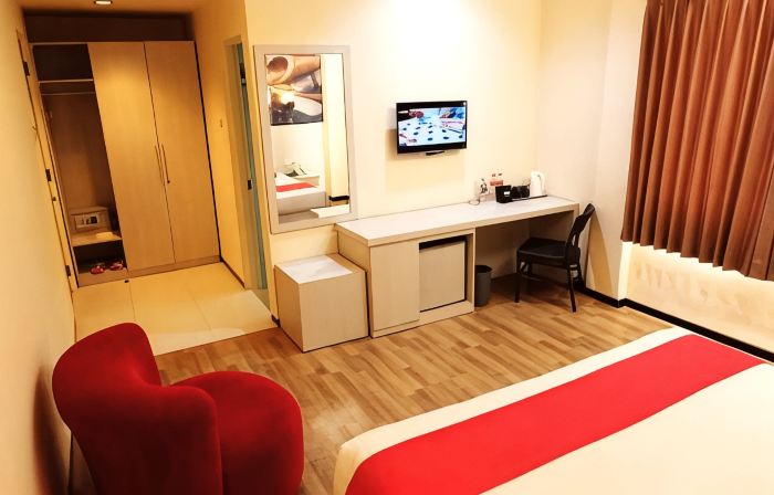 Halogen Hotel Airport Surabaya