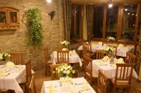 Hotel Dwór Karolówka - Bữa sáng