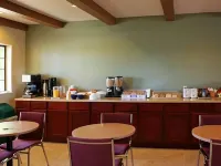 Shenandoah Inn, Major Credit Cards Required for Check IN Hotels in Jackson