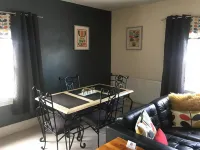 Cosy Apartments at Peel House Hotels in Newton Solney