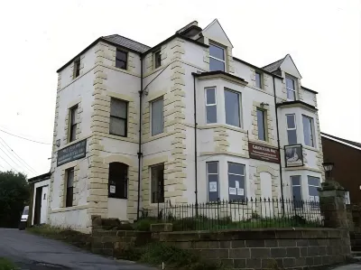 The Captain Cook Inn Hotels near St Helen's Church