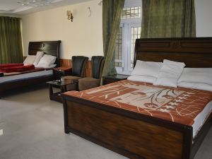 Hotel River View Naran