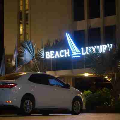 Beach Luxury Hotel Hotel Exterior