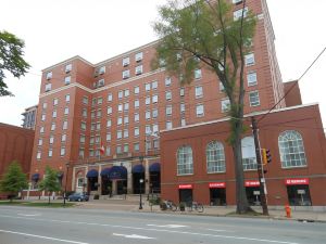 The Lord Nelson Hotel & Suites